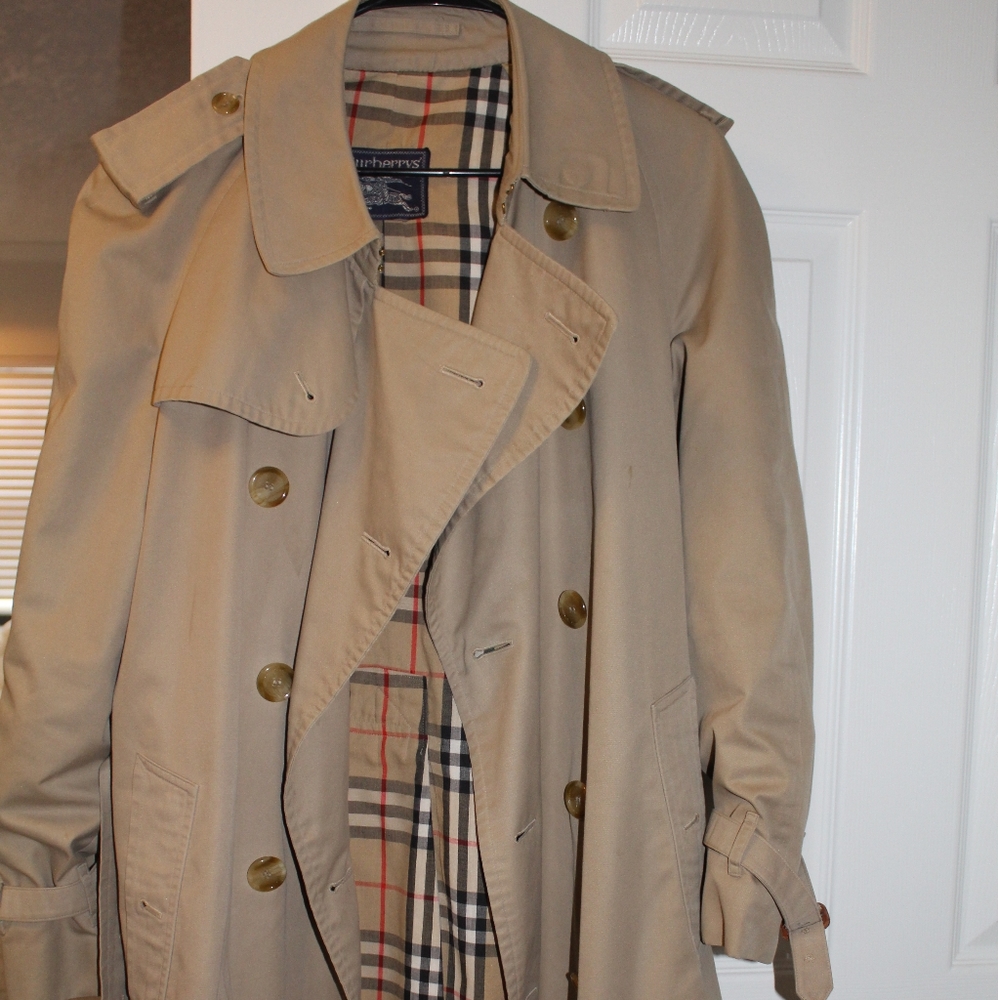 Burberry mens trench coat